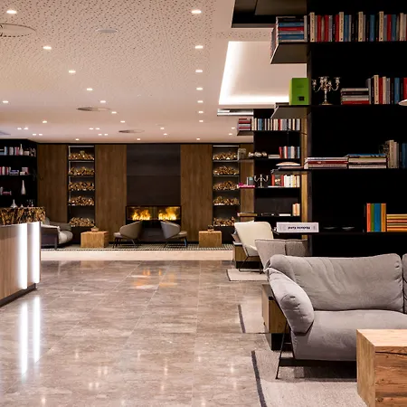 Ac Hotel By Marriott Innsbruck-2