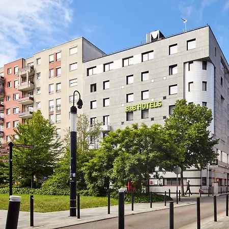 B&B HOTEL Saint-Quentin-en-Yvelines Centre Gare-3
