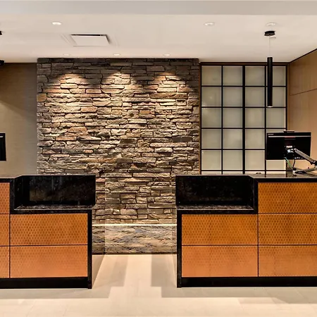 Delta Hotels By Marriott Kamloops-2