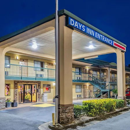 Days Inn By Wyndham Macon I-475-2