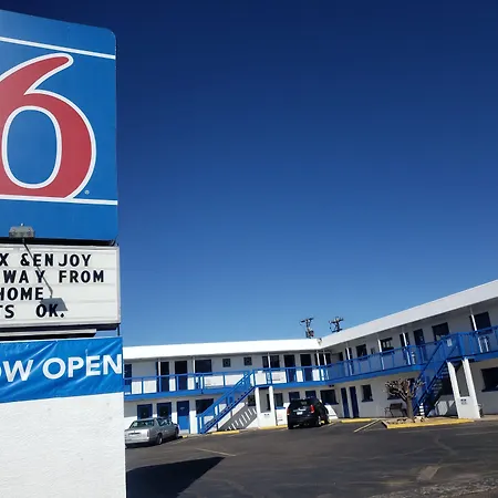 Motel 6-Canon City, Co 719-458-1216-2