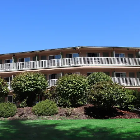 Riverfront Inn Roseburg-2