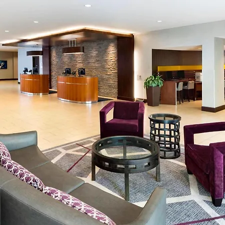 Sheraton Vancouver Airport Hotel-2