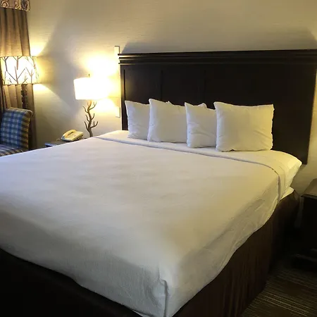 Days Inn Bath Hammondsport-3