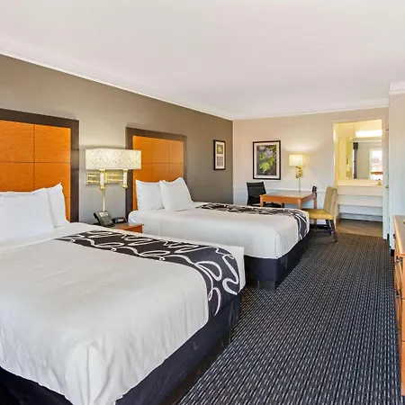 La Quinta Inn By Wyndham Santa Fe-2