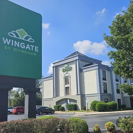 Wingate By Wyndham Greensboro-Coliseum-3