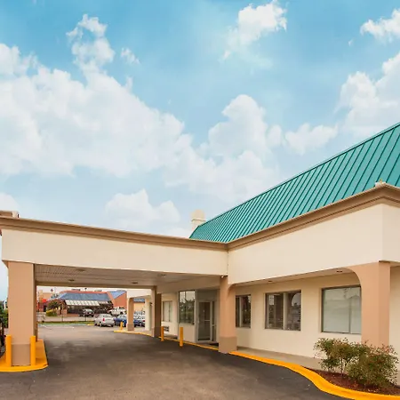 Days Inn By Wyndham Chester-3