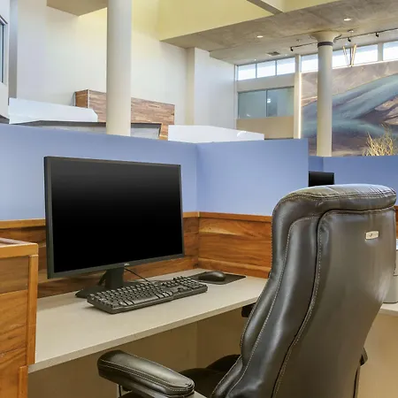Best Western Plus El Paso Airport Hotel & Conference Center-2