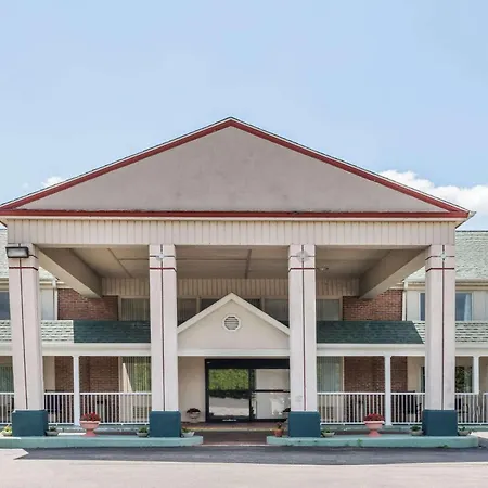 Days Inn By Wyndham Columbus In-2