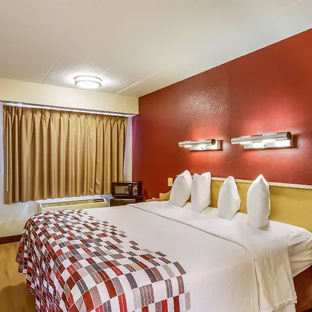 Red Roof Inn Detroit - Plymouth/Canton-2