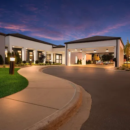 Sonesta Select Detroit Auburn Hills-3