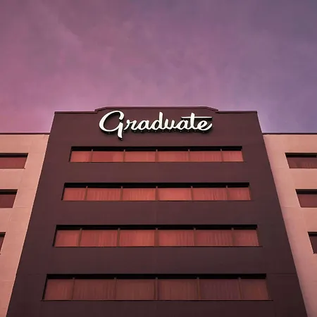 Graduate By Hilton Iowa City-2