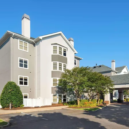 Hampton Inn & Suites Newport News-Airport - Oyster Point Area-3