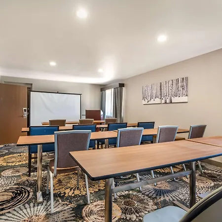 Best Western Atlanta-Marietta Ballpark Hotel-3