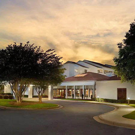 Courtyard By Marriott Atlanta Executive Park/Emory-3
