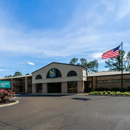 Quality Inn Tupelo Central-2
