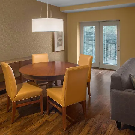Sheraton Suites Akron Cuyahoga Falls-2