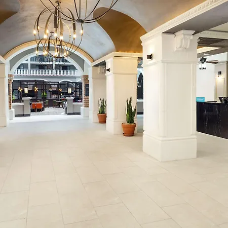 Embassy Suites By Hilton Orlando North-2