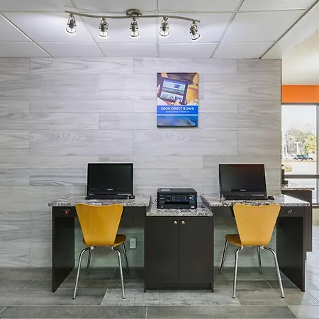 Motel 6-Savannah, Ga - Midtown-3