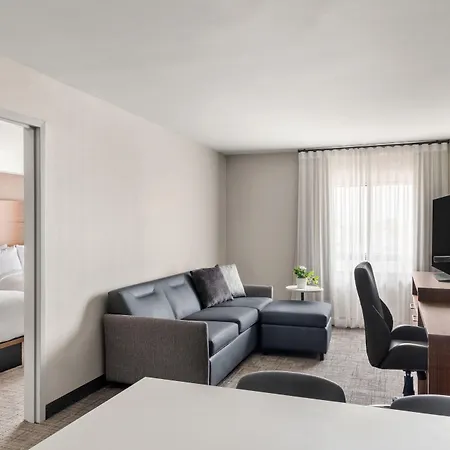 Residence Inn By Marriott Laval-3