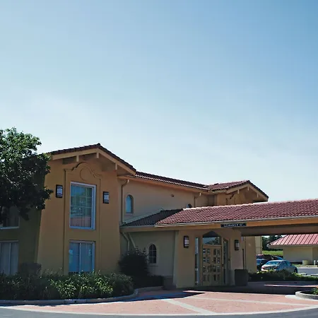 La Quinta Inn By Wyndham Kansas City Lenexa-3