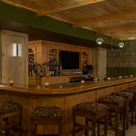Grand Adirondack Hotel, Lake Placid, A Tribute Portfolio Hotel-3