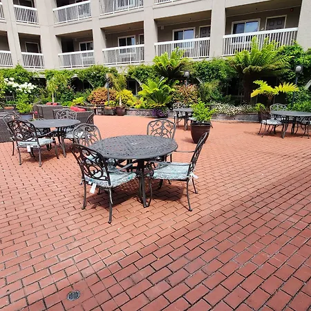 La Quinta Wyndham Sfo Airport West Millbrae-Presidents Award Winner-Free Arprt Shtl-3