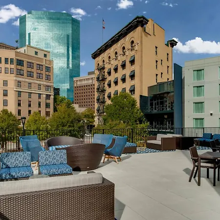Fairfield Inn & Suites Fort Worth Downtown/Convention Center-3