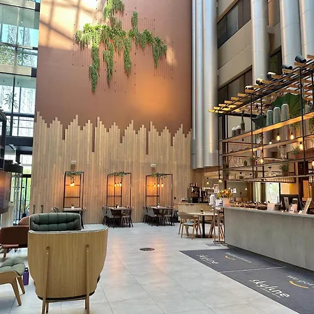 Skyline Airport Hotel-2