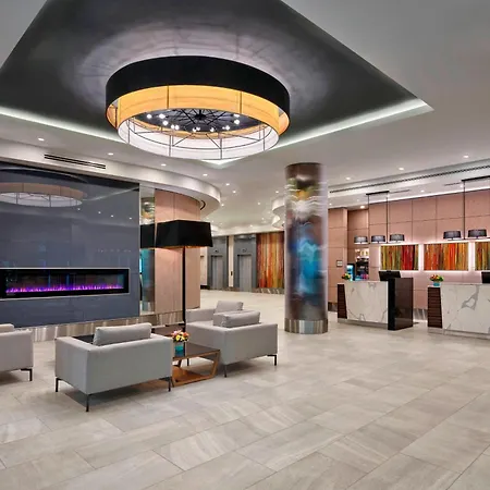 Delta Hotels By Marriott Edmonton Centre Suites-3