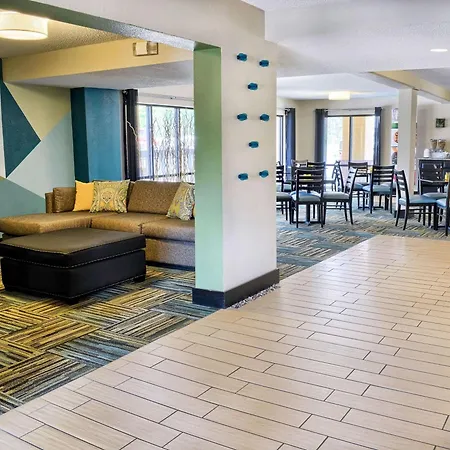 Quality Inn Thornburg-3