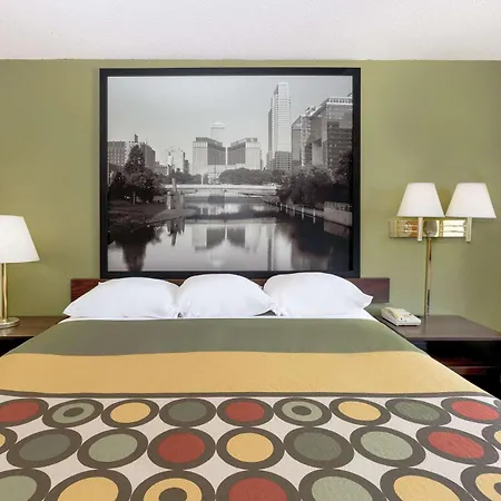 Super 8 By Wyndham Norfolk-2