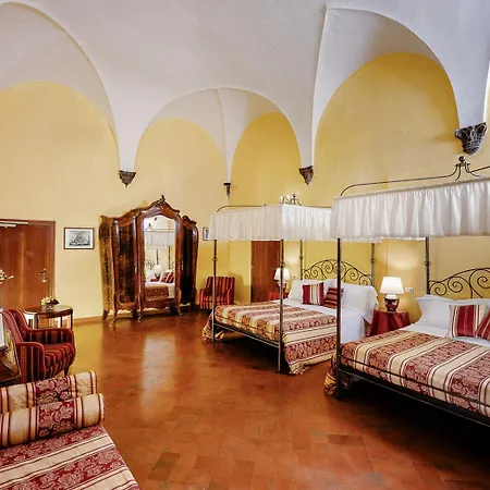 Hotel Palazzo Dal Borgo-2