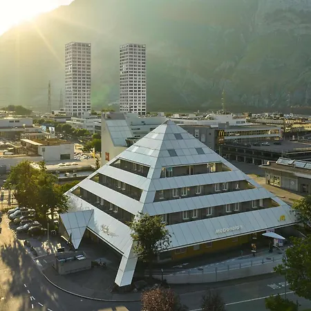 Ibis Chur-3