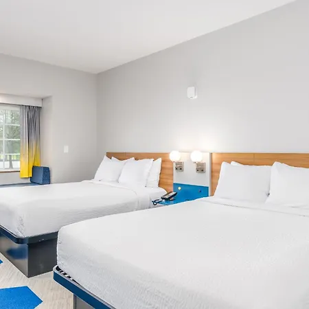 Microtel Inn & Suites By Wyndham Montgomery-3