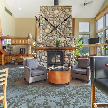 Best Western Plus Valemount Inn & Suites-3