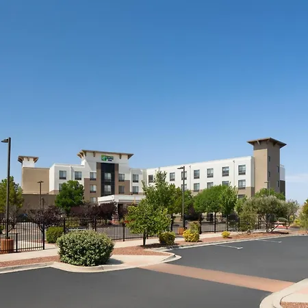 Holiday Inn Express & Suites Albuquerque Historic Old Town By Ihg-2