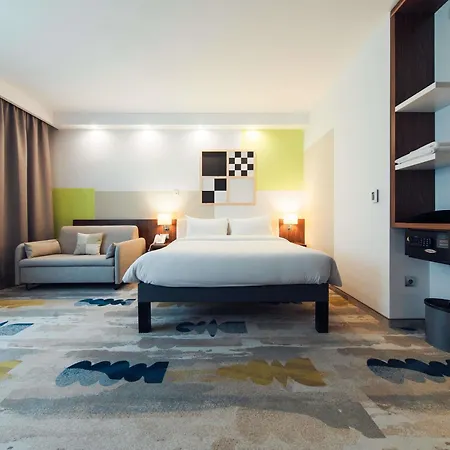 Ibis Styles Warszawa Airport-3