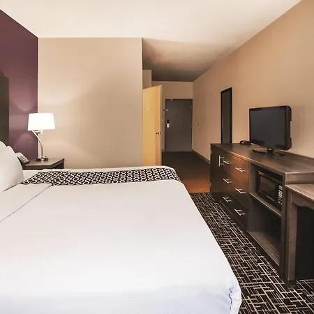 La Quinta Inn By Wyndham Indianapolis North-3