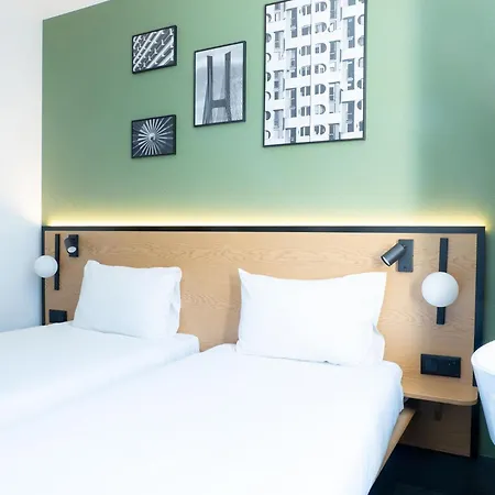 B&B Hotel Wroclaw Centrum-3