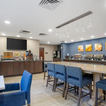 Comfort Suites Near Birkdale Village- Huntersville-2