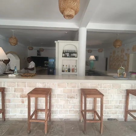 Aquarius Club-2