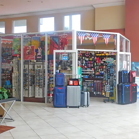 Ramada By Wyndham Kissimmee Gateway - Free Theme Park Shuttle-3