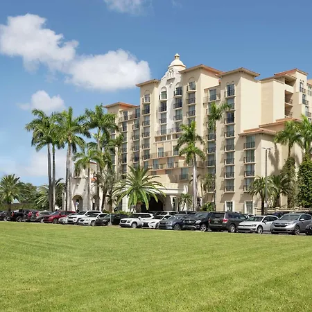 Embassy Suites By Hilton Miami International Airport-3