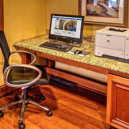 Hampton Inn Savannah-I-95-North-2