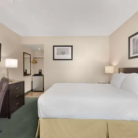 Days Inn By Wyndham Lethbridge-3