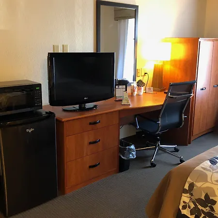 Garner Hotel Louisville East By Ihg-2