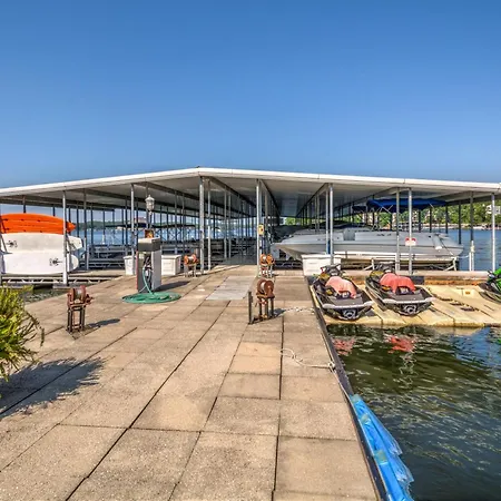 Lodge Of Four Seasons Golf Resort, Marina & Spa-3