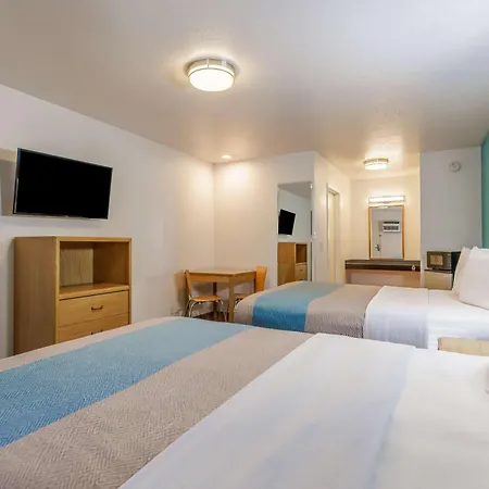 Motel 6-Canby, Or-3