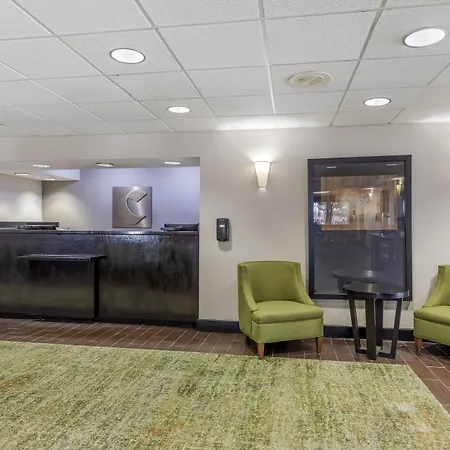 Comfort Inn Plano-Dallas-3